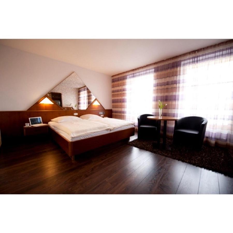 Classic Hotel Kaarst Dış mekan fotoğraf