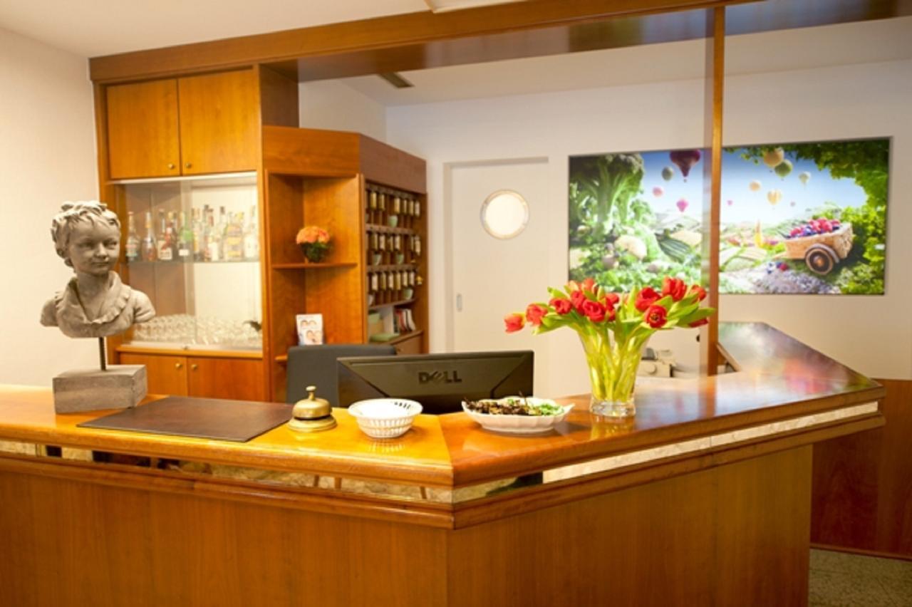Classic Hotel Kaarst Dış mekan fotoğraf